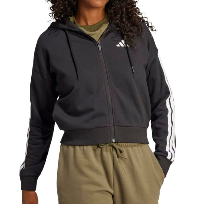 JE0052_5_APPAREL_On Model_Walking View_white